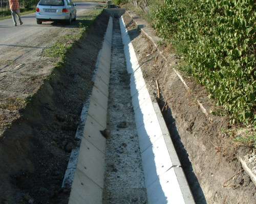 FF 40/40 - 200 Mederburkoló elem 1:1 rézsűvel