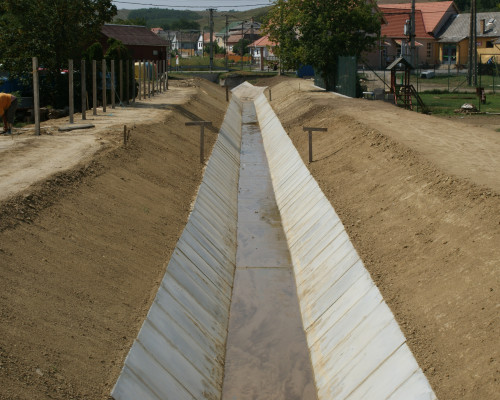 FF 100/125 - 100 Mederburkoló elem 2:1 rézsűvel