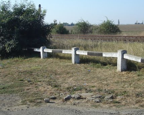 Közúti beton korlát és oszlop